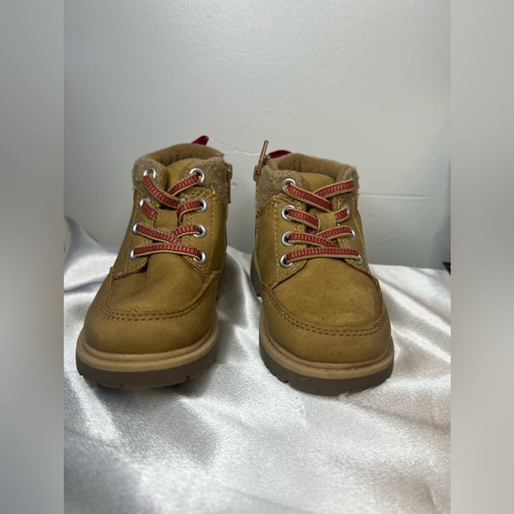 Cat & Jack Tan Boot - Picture 2 of 8